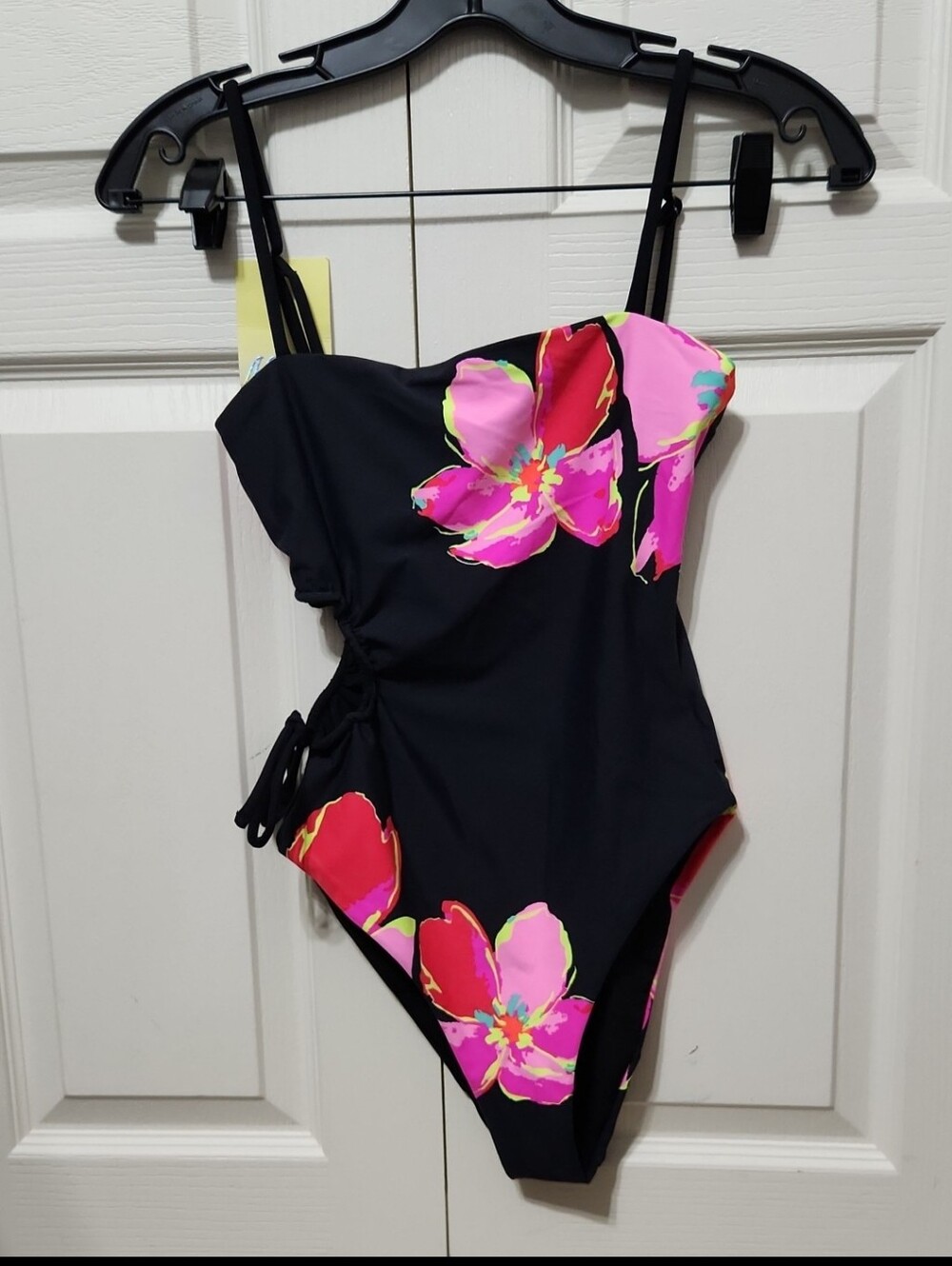 NWT Maaji Ann Side Cutout One Piece Swimsuit. Size S